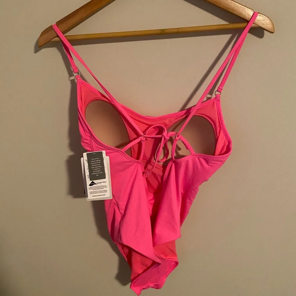 Athleta skinny strap